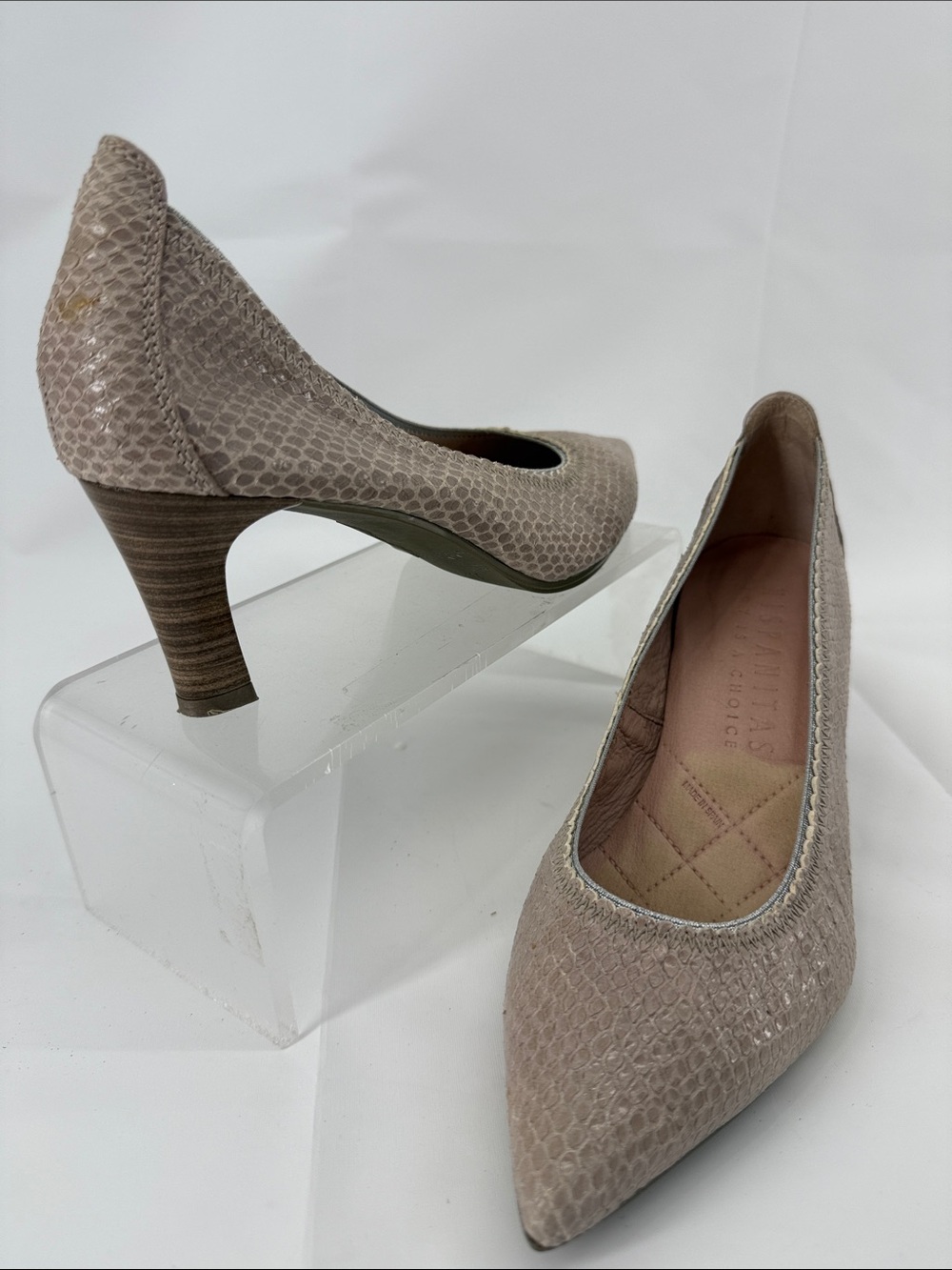 HISPANITAS Pointed Toe Snake-Embossed Pumps in Taupe